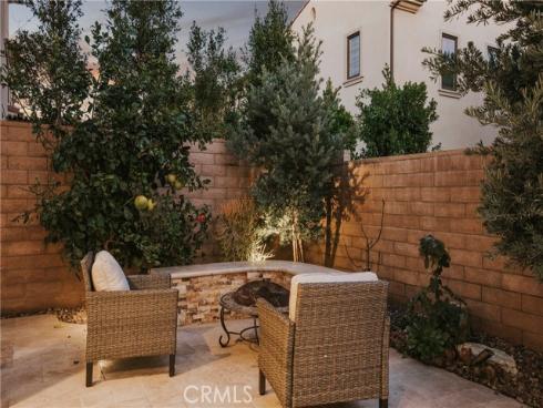 84  Rockinghorse  , Irvine, CA