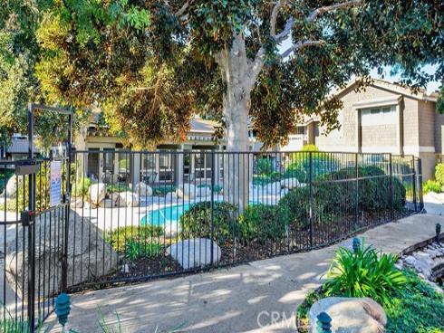 239  Streamwood  , Irvine, CA