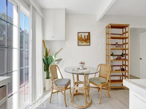 239  Streamwood  , Irvine, CA