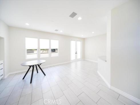 107  Sapphire  34 , Irvine, CA