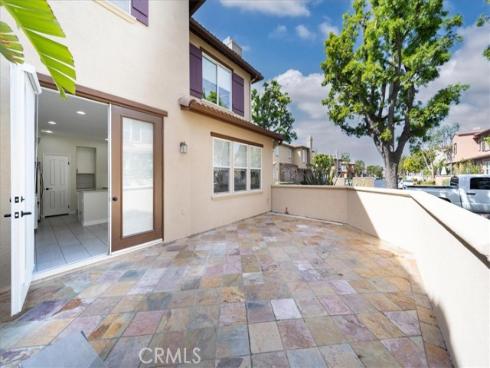 107  Sapphire  34 , Irvine, CA