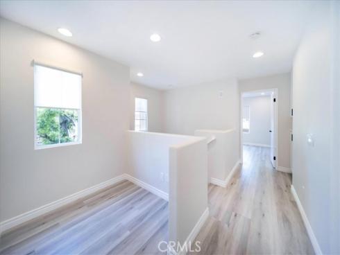 107  Sapphire  34 , Irvine, CA