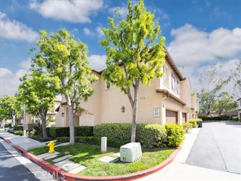 107  Sapphire  34 , Irvine, CA