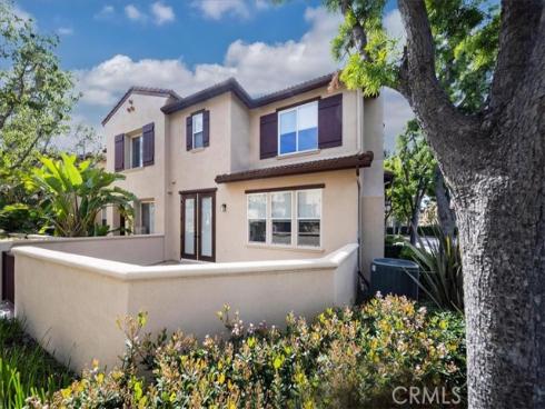 107  Sapphire  34 , Irvine, CA