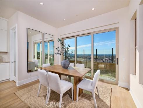 109 Oakstone , Irvine, CA