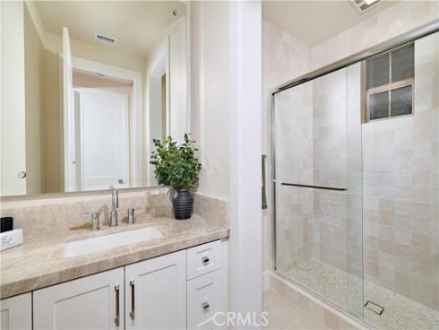 109 Oakstone , Irvine, CA