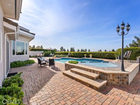 18751  Via San Marco  , Irvine, CA