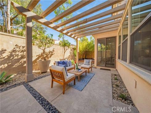 125  Island Coral  , Irvine, CA