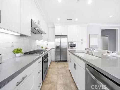 125  Island Coral  , Irvine, CA