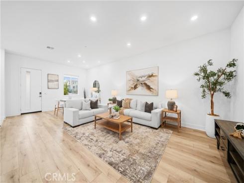 121  Yugen  , Irvine, CA