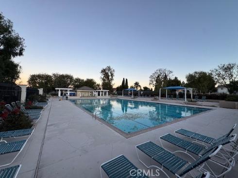 14  Wakefield  , Irvine, CA