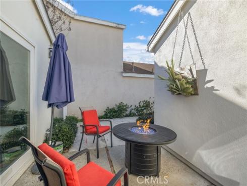 7 Spring Buck , Irvine, CA