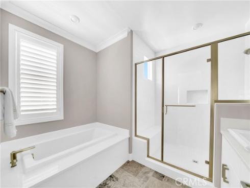 249 Chorus , Irvine, CA