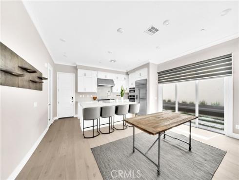 249 Chorus , Irvine, CA