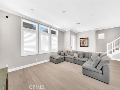 249 Chorus , Irvine, CA