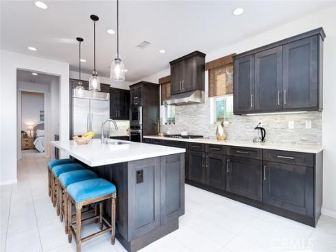 126 Brambles , Irvine, CA