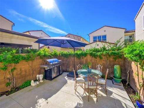 126 Brambles , Irvine, CA
