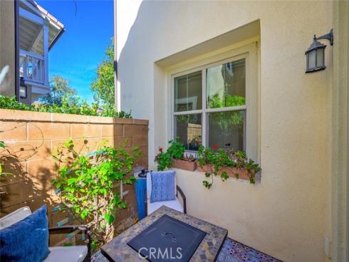 126 Brambles , Irvine, CA