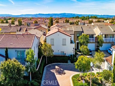 126 Brambles , Irvine, CA
