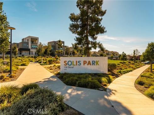 201  Lynx  , Irvine, CA