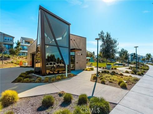 201  Lynx  , Irvine, CA