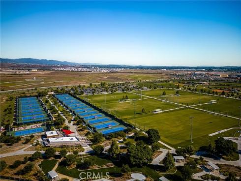 201  Lynx  , Irvine, CA