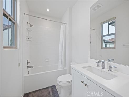 112  Sunnyside  , Irvine, CA