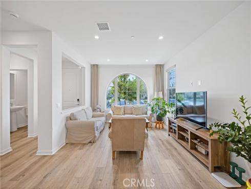 112 Sunnyside , Irvine, CA