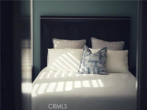 123  Willowbend  , Irvine, CA