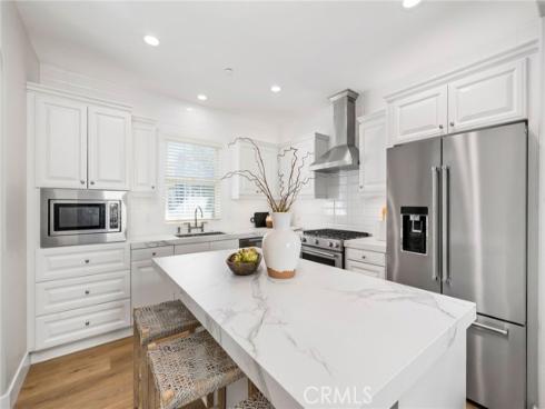 57  Arborside  , Irvine, CA