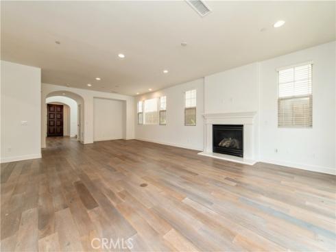 105  Tomato Springs  , Irvine, CA