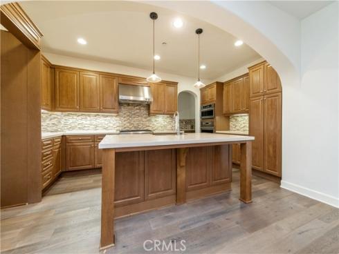 105  Tomato Springs  , Irvine, CA