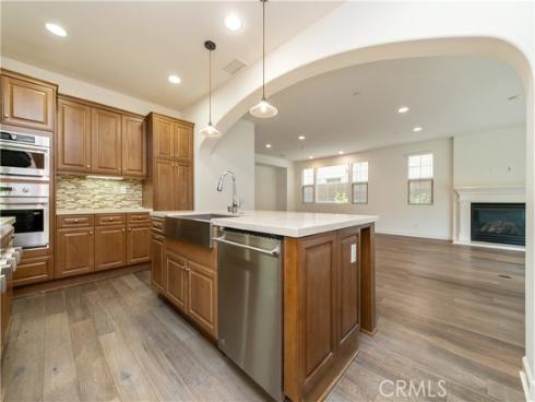 105  Tomato Springs  , Irvine, CA