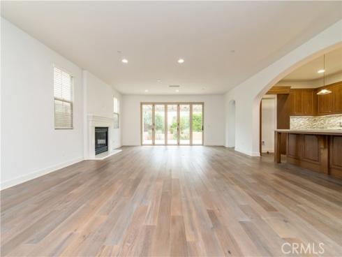 105  Tomato Springs  , Irvine, CA