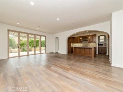 105  Tomato Springs  , Irvine, CA