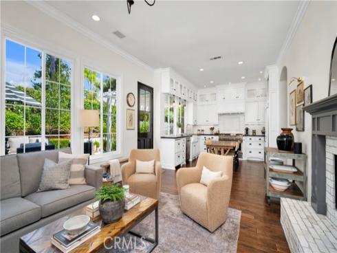 90 Winslow , Irvine, CA