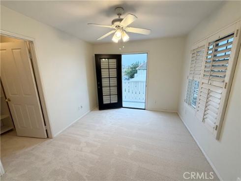 90 Winslow , Irvine, CA