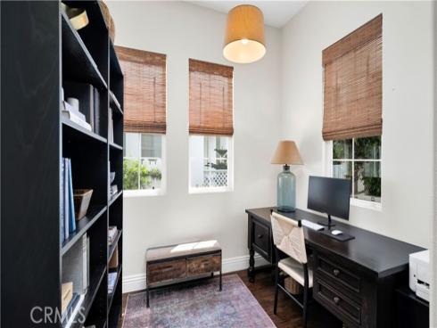 90 Winslow , Irvine, CA