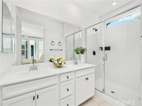 154 Keeper , Irvine, CA