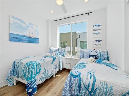 154 Keeper , Irvine, CA