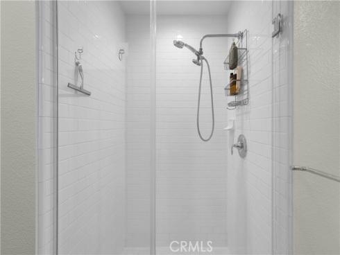 21  Gramercy  220 , Irvine, CA