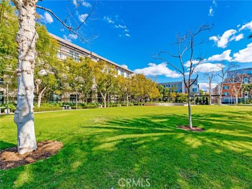 21  Gramercy  220 , Irvine, CA