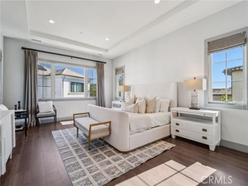 53 Thrasher , Irvine, CA