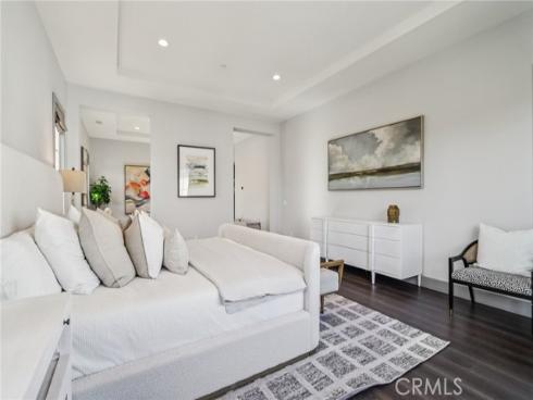 53 Thrasher , Irvine, CA