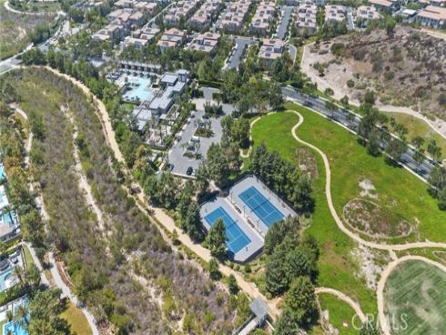 53 Thrasher , Irvine, CA