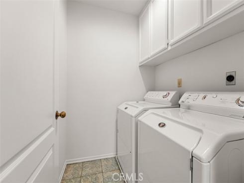 32  Lehigh Aisle  , Irvine, CA