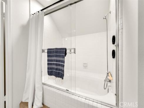 32  Lehigh Aisle  , Irvine, CA