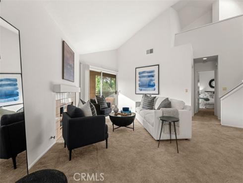 32  Lehigh Aisle  , Irvine, CA