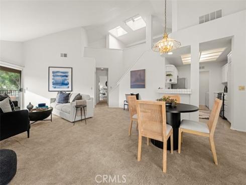 32  Lehigh Aisle  , Irvine, CA