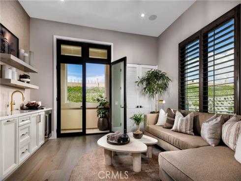 540 Peninsula , Irvine, CA